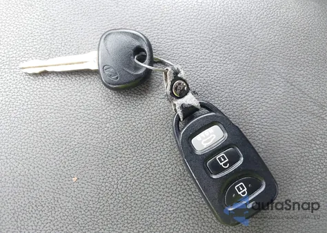 2020 Hyundai Elantra Sel z USA, uszkodzony, nr VIN 5NPD84LF1LH540319